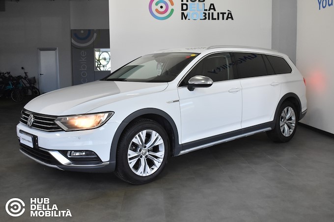 VOLKSWAGEN Passat Business Alltrack 2.0 TDI 190 CV 4MOTION DSG Exec.BMT